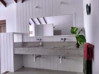 TheGrenadinesCollection