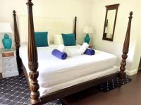 TheGrenadinesCollection