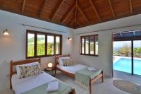 TheGrenadinesCollection