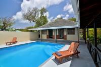 TheGrenadinesCollection