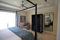 TheGrenadinesCollection