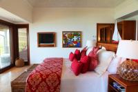 TheGrenadinesCollection