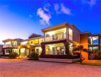 TheGrenadinesCollection