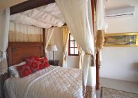 TheGrenadinesCollection