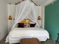 TheGrenadinesCollection