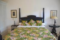 TheGrenadinesCollection