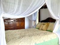 TheGrenadinesCollection