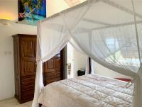 TheGrenadinesCollection