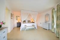 TheGrenadinesCollection