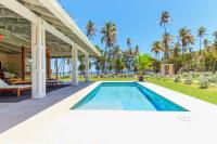 TheGrenadinesCollection