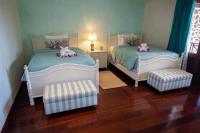 TheGrenadinesCollection