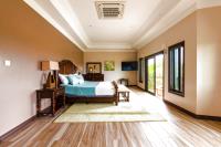 TheGrenadinesCollection