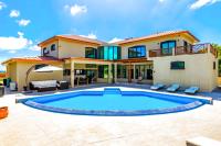 TheGrenadinesCollection