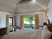 TheGrenadinesCollection