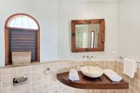 TheGrenadinesCollection