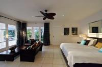 TheGrenadinesCollection