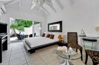 TheGrenadinesCollection