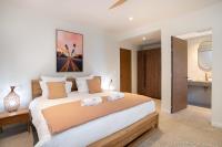 TheGrenadinesCollection