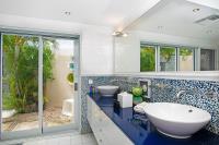 TheGrenadinesCollection