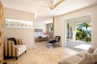 TheGrenadinesCollection