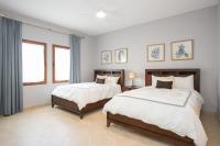 TheGrenadinesCollection