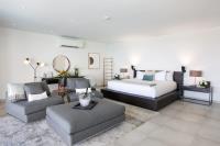 TheGrenadinesCollection