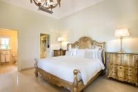 TheGrenadinesCollection