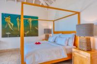 TheGrenadinesCollection