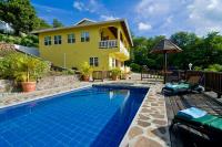 TheGrenadinesCollection