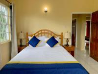 TheGrenadinesCollection