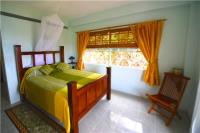 TheGrenadinesCollection