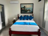 TheGrenadinesCollection