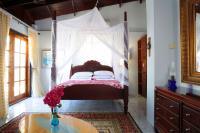 TheGrenadinesCollection