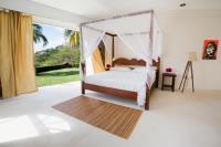 TheGrenadinesCollection