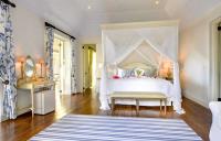 TheGrenadinesCollection