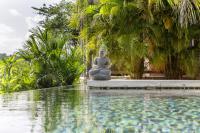 TheGrenadinesCollection