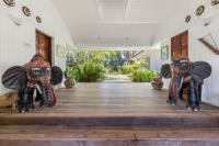 TheGrenadinesCollection