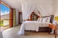 TheGrenadinesCollection