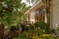 TheGrenadinesCollection