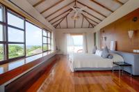 TheGrenadinesCollection