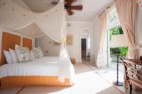 TheGrenadinesCollection