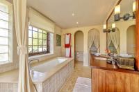 TheGrenadinesCollection