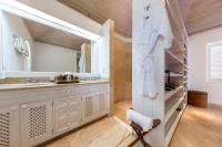 TheGrenadinesCollection