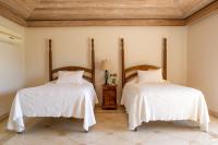 TheGrenadinesCollection