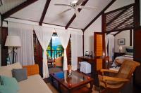 TheGrenadinesCollection