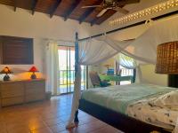 TheGrenadinesCollection