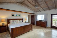 TheGrenadinesCollection