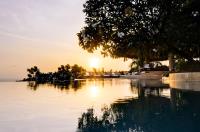 TheGrenadinesCollection