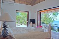 TheGrenadinesCollection