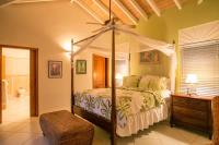 TheGrenadinesCollection